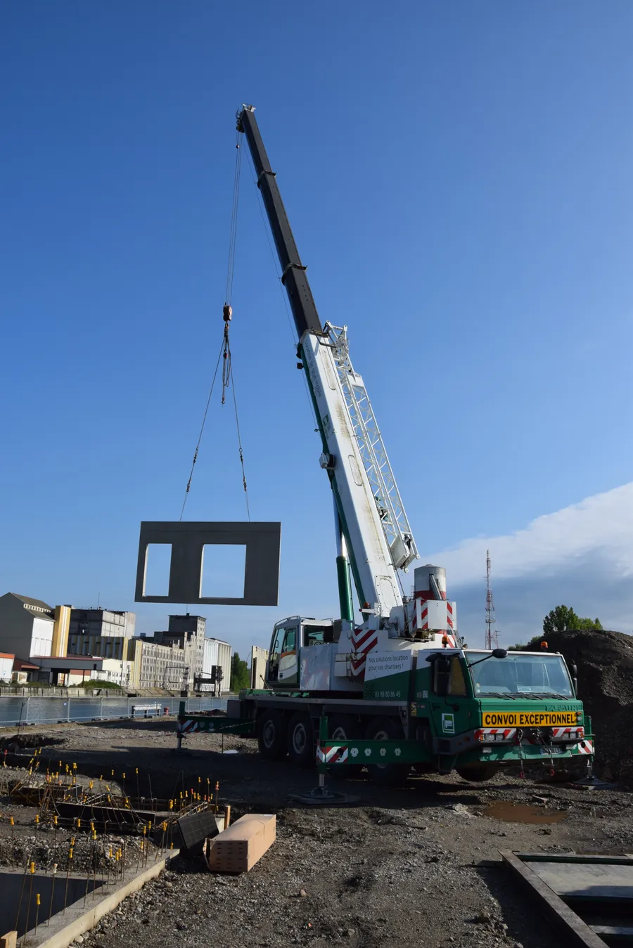 Mobile crane 45T | FEHR Group