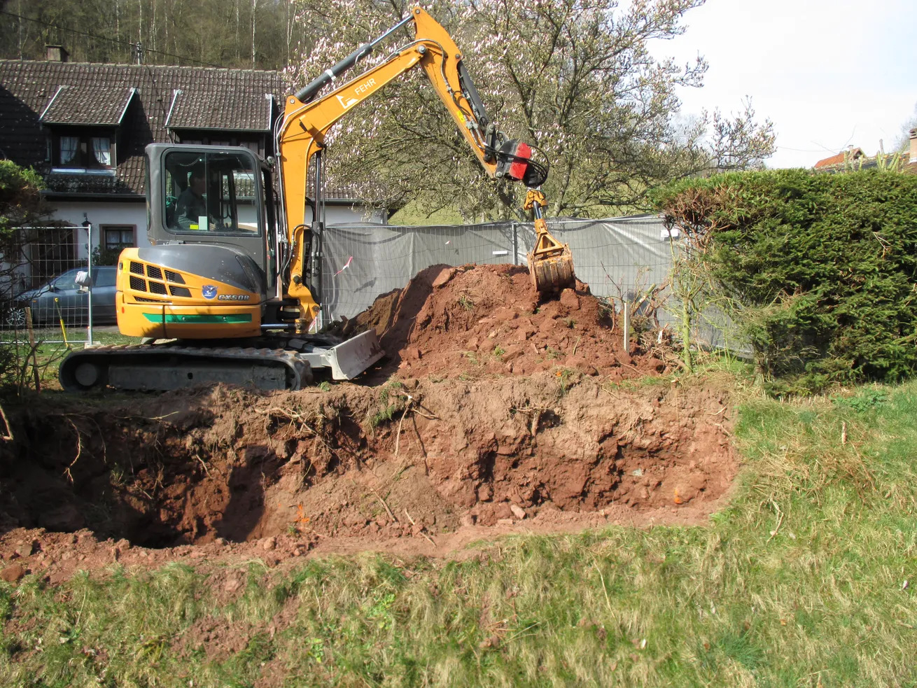 Compact mini excavator 5T | FEHR Group