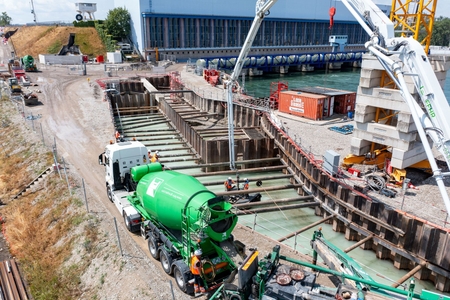 Passe à poissons à Rhinau